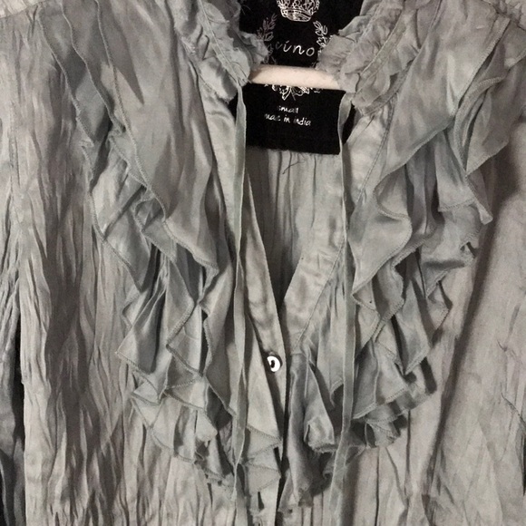 Cino, button down blouse - Picture 3 of 4